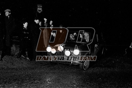 Noel Smith & Des Bradley